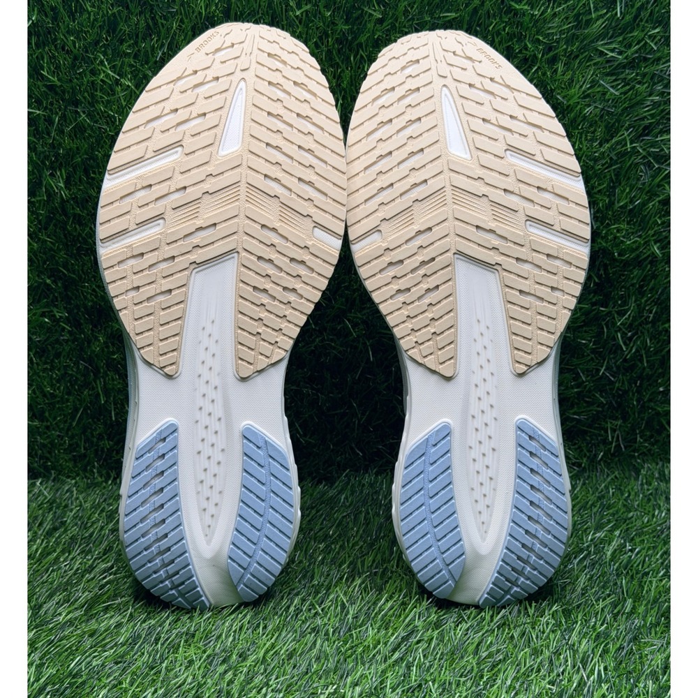 Brooks Launch 12 Women's size 8 Running Shoes Coconut Sand Skyway 1204711B198 - Picture 8 of 9